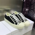 Christian D Sneaker ( حذاء دي كريستيان سنيكرز)