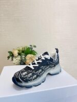 D Vibe Sneaker (دي حذاء فايب سنيكرز) - Image 4