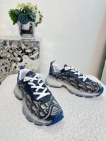 D Vibe Sneaker (دي حذاء فايب سنيكرز)