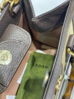 Diana Small Tote Bag (حقيبة ديانا صغيرة) - Image 7