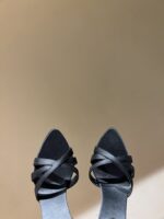 Melody Chain Sandals ( ميلودي بسلسلة صندل ) - Image 2