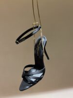 Melody Chain Sandals ( ميلودي بسلسلة صندل ) - Image 8