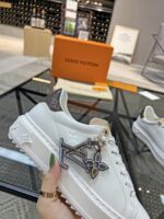 LV Time Out Sneaker ( حذاء لوي سنيكرز تايم آوت) - Image 3