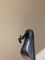 Embellished Pumps (حذاء بامب مرصّع) - Image 6