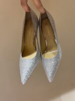 Embellished Pumps (حذاء بامب مرصّع) - Image 3