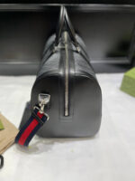 Carry-On Duffle Bag (حقيبة سفر) - Image 9