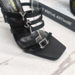 Rhinestone buckle sandals (بإبزيم مرصّع بحجر الراين صنادل) - Image 8