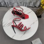 Rhinestone buckle sandals (بإبزيم مرصّع بحجر الراين صنادل) - Image 2