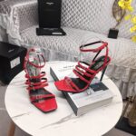 Rhinestone buckle sandals (بإبزيم مرصّع بحجر الراين صنادل) - Image 4