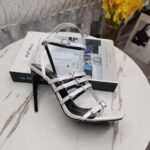 Rhinestone buckle sandals (بإبزيم مرصّع بحجر الراين صنادل) - Image 6