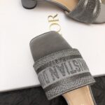 D Dway Heeled Slide (دي دواي بكعب صندل) - Image 6