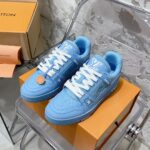 LV Trainer Sneaker (حذاء “لوي ترينر سنيكرز)
