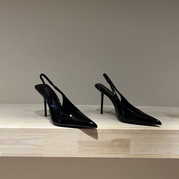 Paloma Slingback Pump (بالوما بكعب خلفي)