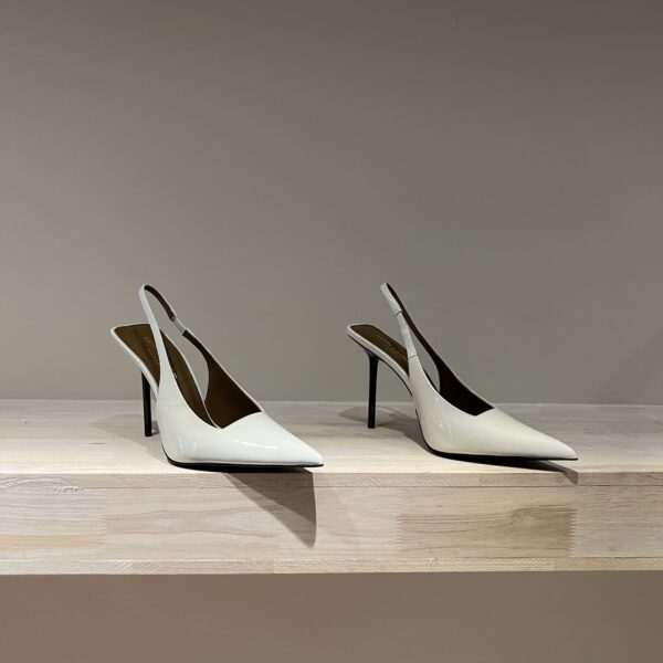 Paloma Slingback Pump (بالوما بكعب خلفي)