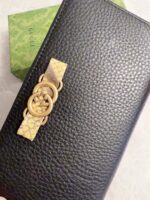 Interlocking Bow Wallet (محفظة بقوس متداخل من جلد الثعبان) - Image 2