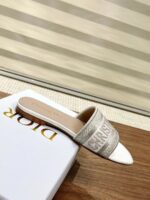 D Dway Heeled Slide ( دي دواي بكعب سليبر ) - Image 7