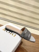 D Dway Heeled Slide ( دي دواي بكعب سليبر ) - Image 3