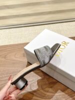 D Dway Heeled Slide ( دي دواي بكعب سليبر ) - Image 2