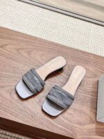 D Dway Heeled Slide ( دي دواي بكعب سليبر ) - Image 4