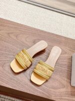 D Dway Heeled Slide ( دي دواي بكعب سليبر ) - Image 3