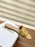 D Dway Heeled Slide ( دي دواي بكعب سليبر ) - Image 5