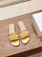 D Dway Heeled Slide ( دي دواي بكعب سليبر ) - Image 2