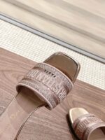 D Dway Heeled Slide ( دي دواي بكعب سليبر ) - Image 4