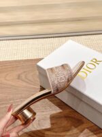 D Dway Heeled Slide ( دي دواي بكعب سليبر ) - Image 5