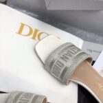 D Dway Heeled Slide (دي دواي بكعب صندل) - Image 4