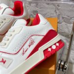LV Trainer Sneaker (حذاء “لوي ترينر سنيكرز) - Image 4