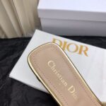 D Dway Heeled Slide (دي دواي بكعب صندل) - Image 9