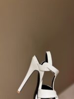 High Heel Platform Sandals ( بكعب عالٍ ومنصّة صنادل) - Image 4