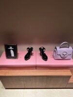 High Heel Platform Sandals ( بكعب عالٍ ومنصّة صنادل) - Image 7