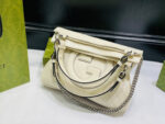 Blondie Small Tote Bag (حقيبة يد بلوندي صغيرة) - Image 9