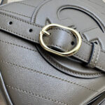 Blondie Small Shoulder Bag (حقيبة كتف "بلوندي" صغيرة) - Image 7