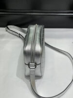 Blondie Small Shoulder Bag (حقيبة كتف "بلوندي" صغيرة) - Image 3