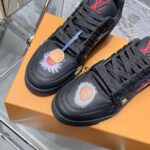 LV Trainer Sneaker (حذاء “لوي ترينر سنيكرز) - Image 6