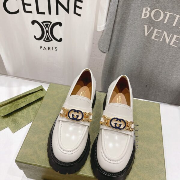 G-chain Loafers (جی حذاء لوفرز )