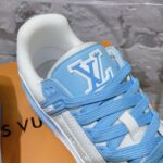 LV Trainer Sneaker (حذاء “لوي ترينر سنيكرز) - Image 4