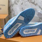 LV Trainer Sneaker (حذاء “لوي ترينر سنيكرز) - Image 7