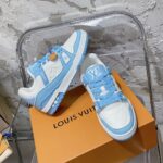 LV Trainer Sneaker (حذاء “لوي ترينر سنيكرز) - Image 2