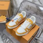 LV Trainer Sneaker (حذاء “لوي ترينر سنيكرز)