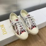 Christian D Sneaker ( حذاء دي كريستيان سنيكرز)