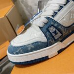 LV Trainer Sneaker (حذاء “لوي ترينر سنيكرز) - Image 8