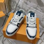 LV Trainer Sneaker (حذاء “لوي ترينر سنيكرز) - Image 6