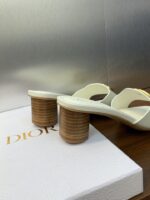 D Heeled Slide (دي صندل بكعب ) - Image 9