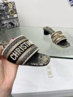 D Dway Heeled Slide (دي دواي بكعب صندل) - Image 6