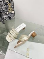 D Dway Heeled Slide (دي دواي بكعب صندل) - Image 2