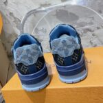 LV Trainer Sneaker (حذاء “لوي ترينر سنيكرز) - Image 9