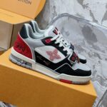 LV Trainer Sneaker (حذاء “لوي ترينر سنيكرز) - Image 8